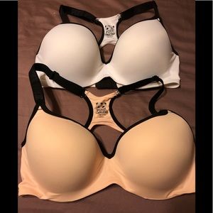 2 Victoria’s Secret PINK sports bras